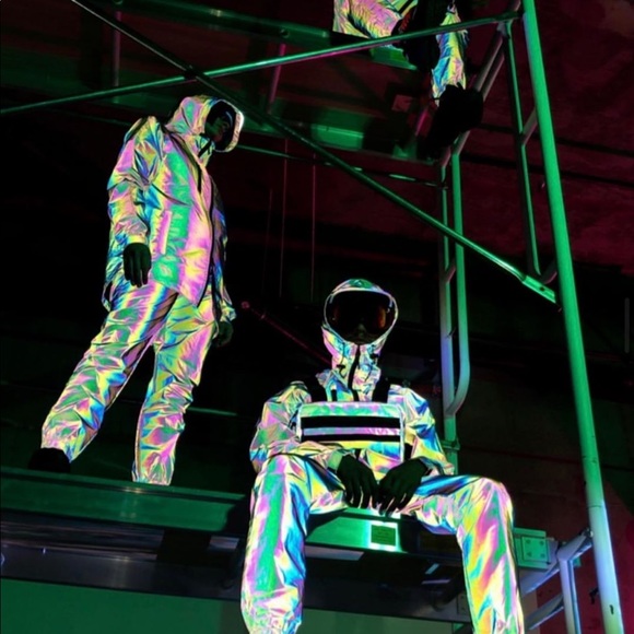 Meet your Posher, Rey - Picture 1 of 1